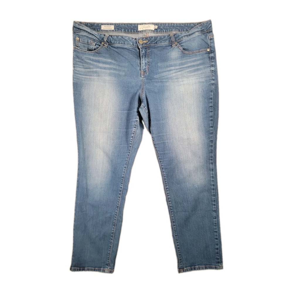 Torrid Boyfriend Jeans Womens 22 Medium Wash Stretch Denim Straight Leg Pants
